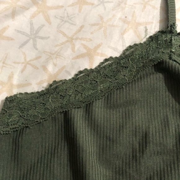 Plus size lace trim cami top never worn - Picture 9 of 10